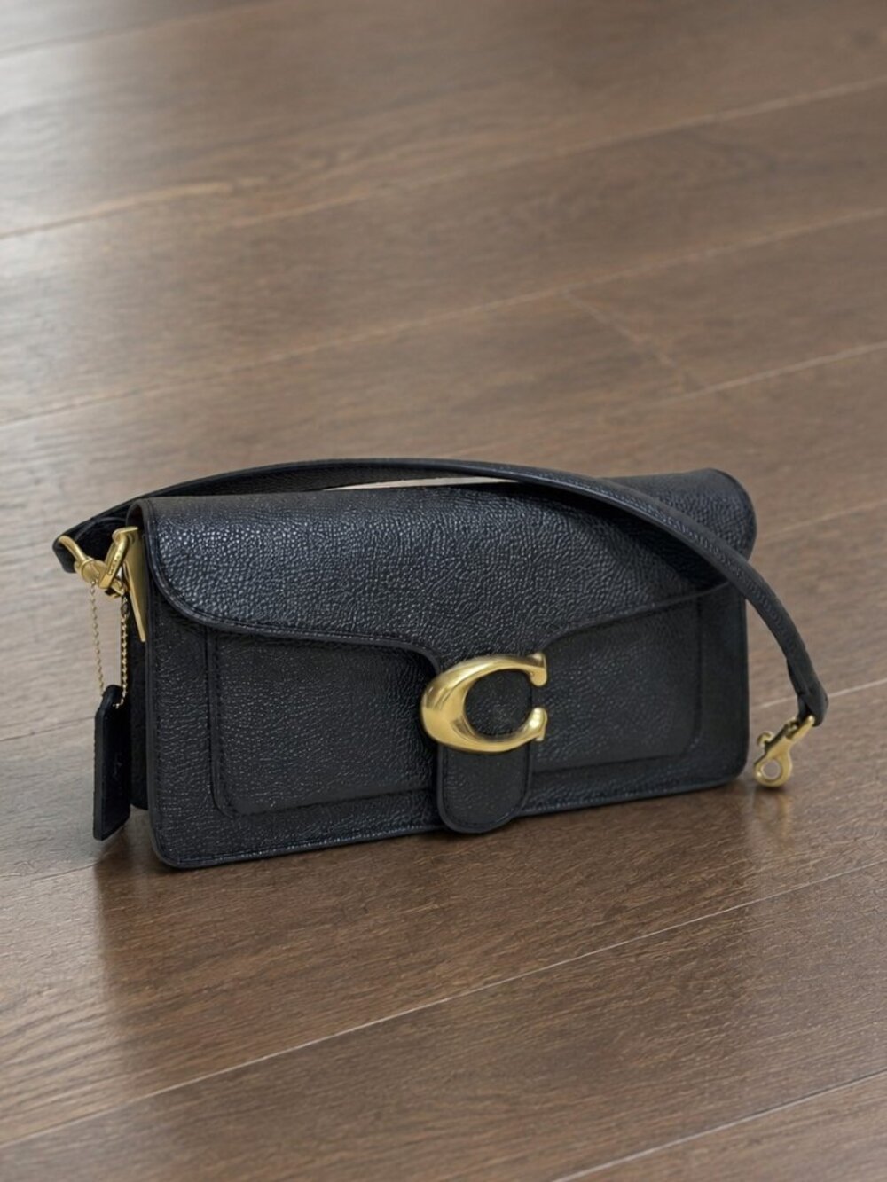 Coach Tabby Shoulder Bag 26 - Picture 2 of 7